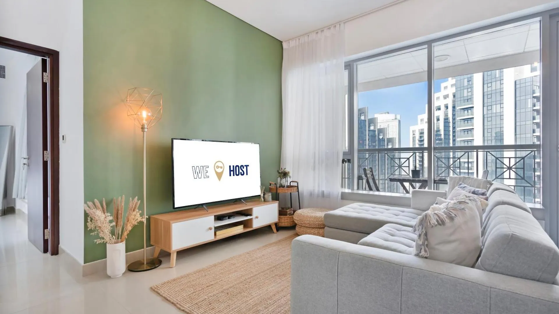 Wehost - Modern 1Br Close To Burj Khalifa And Dubai Mall Apartment