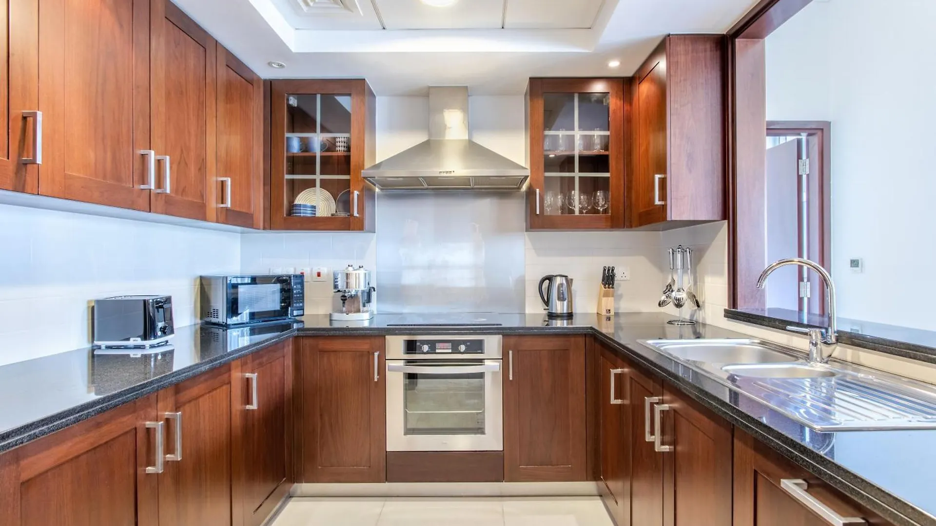 Wehost - Modern 1Br Close To Burj Khalifa And Dubai Mall Apartment United Arab Emirates